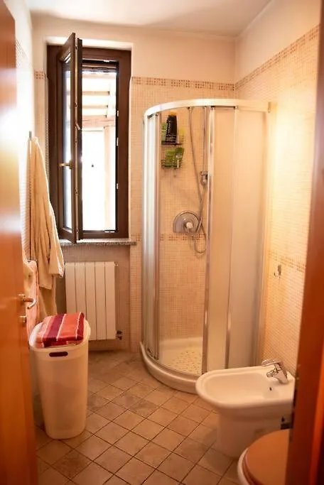 Casa Schatz Settala Milano 0*,