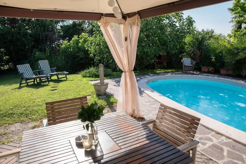 Holiday home Casa Schatz Settala Milano